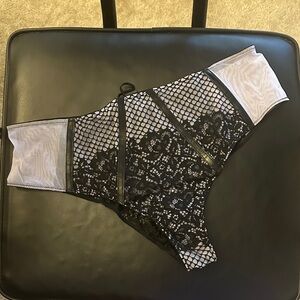 Victoria’s Secret Very Sexy Mid Rise Cheeky Panty